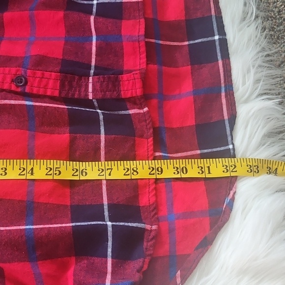 beachlunchlounge Red and Blue Plaid Hi-Low Button Down - Picture 10 of 10